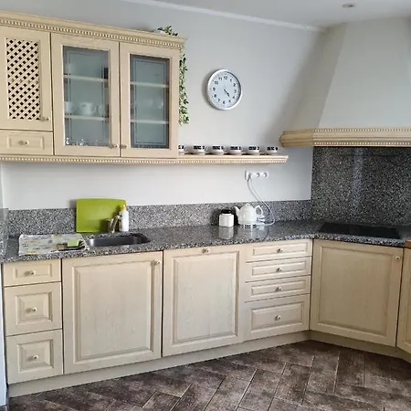 Amber 127m2 + Terrace Apartman *
